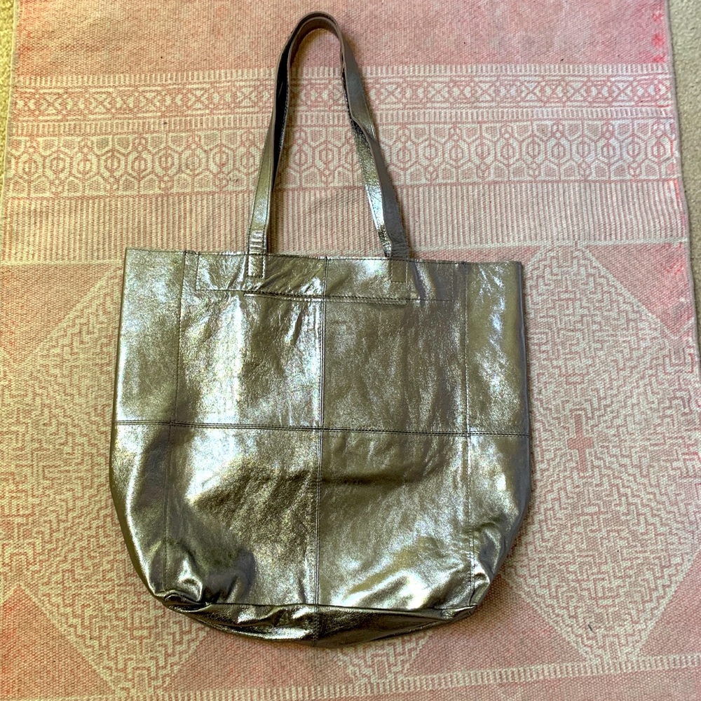 Latico Metallic Leather Shoulder Bag. NWOT.